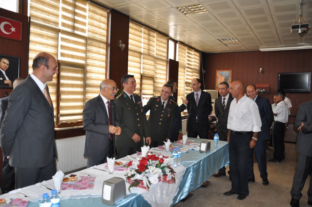 Ramazan Bayramı Iğdır'da Kutlandı