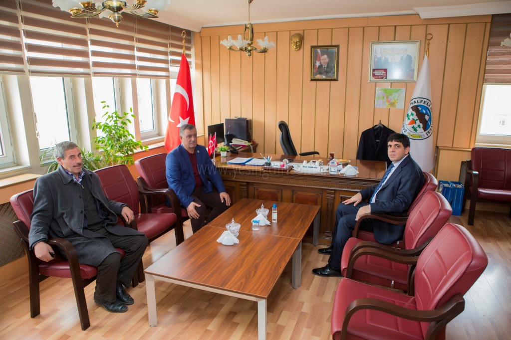 Rektör Alma Halfeli Beldesi Belediye Başkanı Başkaraya İade-i Ziyarette Bulundu
