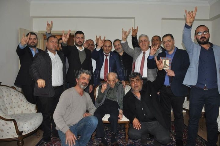Asırlık Çınar Ramiz Özler