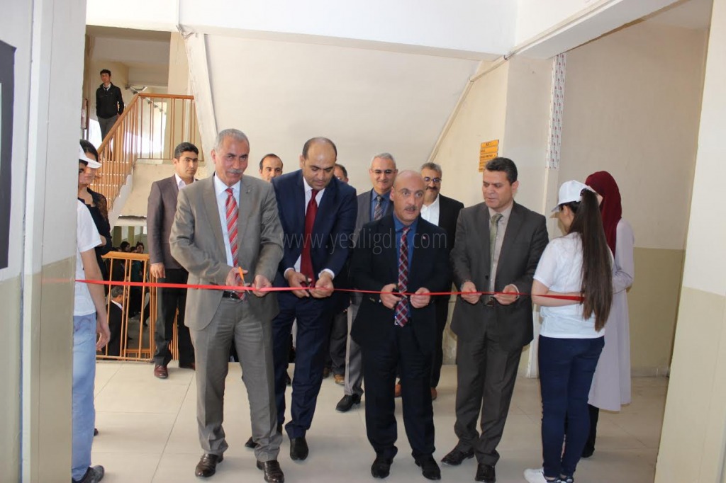 TUZLUCA 100 YIL ANADOLU LİSESİ BİLİM FUARI AÇILDI