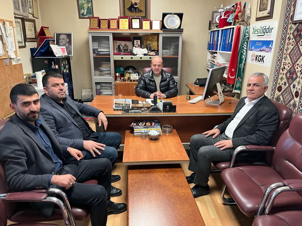 AK PARTİ KARAKOYUNLU İLÇE BAŞKANI VE İL GENEL MECLİS ÜYESİ ADAYLARINDAN NEZAKET ZİYARETİ