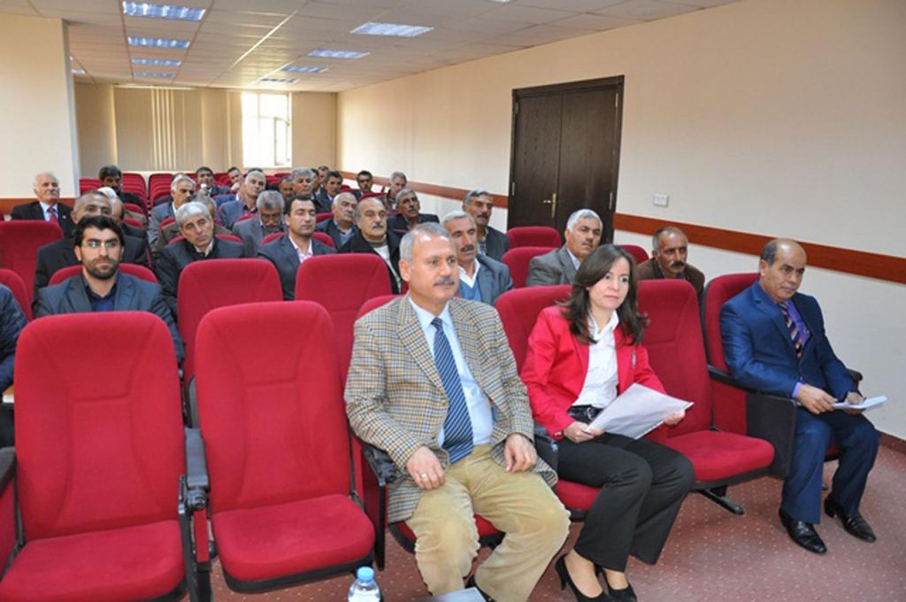 Merkez Köy ve Mahalle Muhtarlarıyla Toplantı Yapıldı