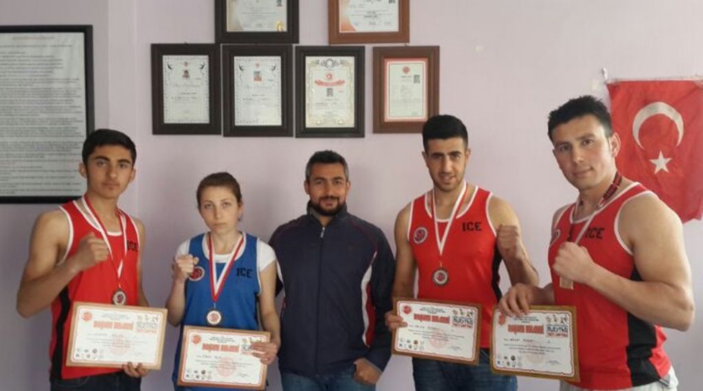 Muay Thai Türkiye Şampiyonası Antalyanın Kemer İlçesinde Yapıldı