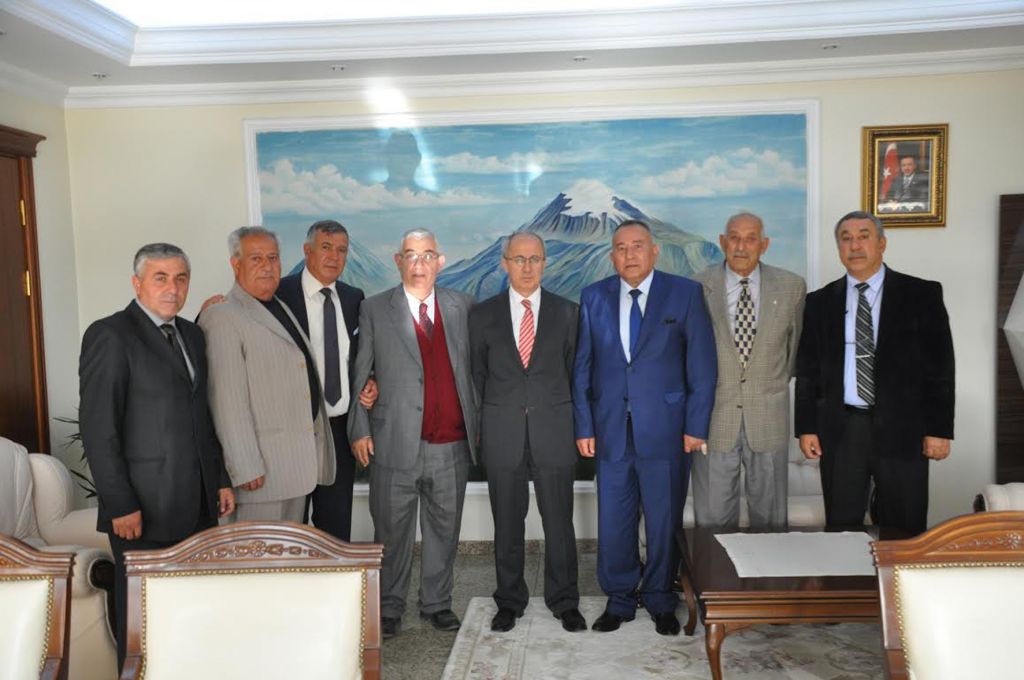 Iğdır Azerbaycan Evi Derneğinden Vali Davut Hanere Ziyaret