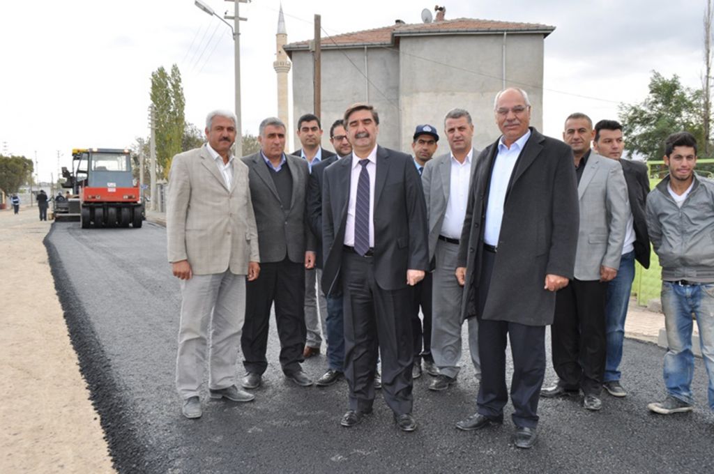 Sanayi yolu asfaltlama çalışması başlatıldı