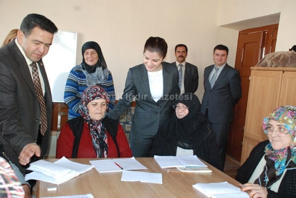 Karakoyunlu Kaymakamı ve Belediye Başkanından Örnek Davranış