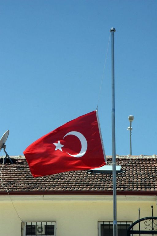 Demirel için 3 günlük ulusal yas