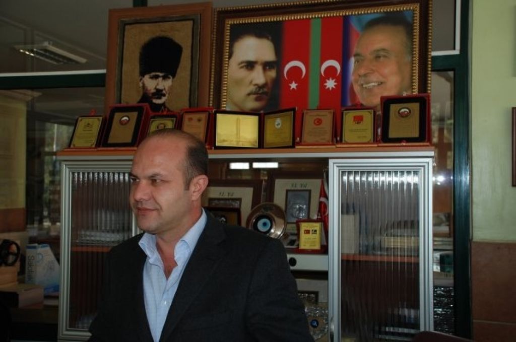 Sel gibi olmayalım kaynak suyu gibi olalım