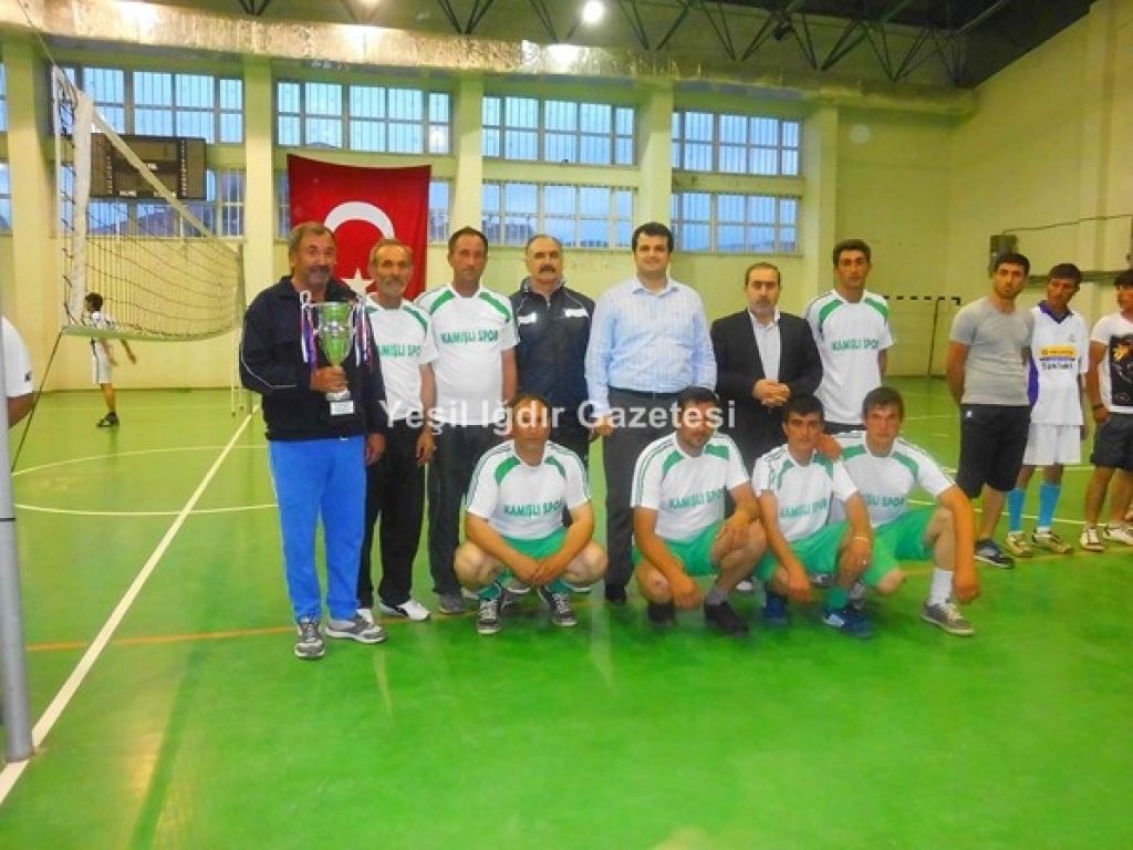 Tuzluca İlçesinde Voleybol Turnuvası