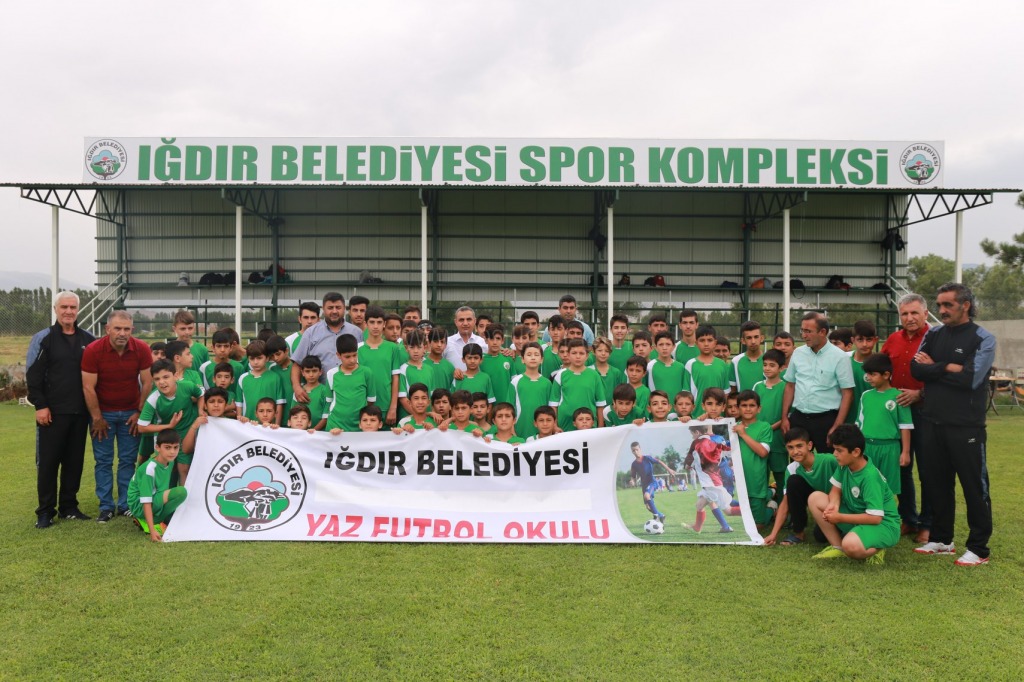 IĞDIR BELEDİYESİNİN 2018 YILI YAZ FUTBOL OKULU BAŞLADI