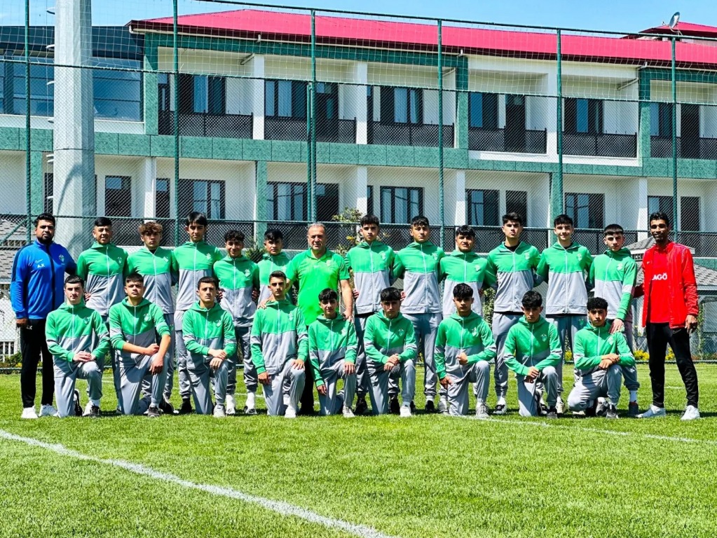 Tebrikler Bizim Çocuklar