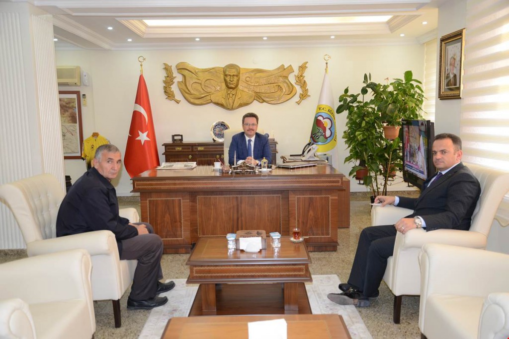 İLLER BANKASI ERZURUM BÖLGE MÜDÜRÜ SEDAT YILMAZ VALİ ENVER ÜNLÜYÜ ZİYARET ETTİ