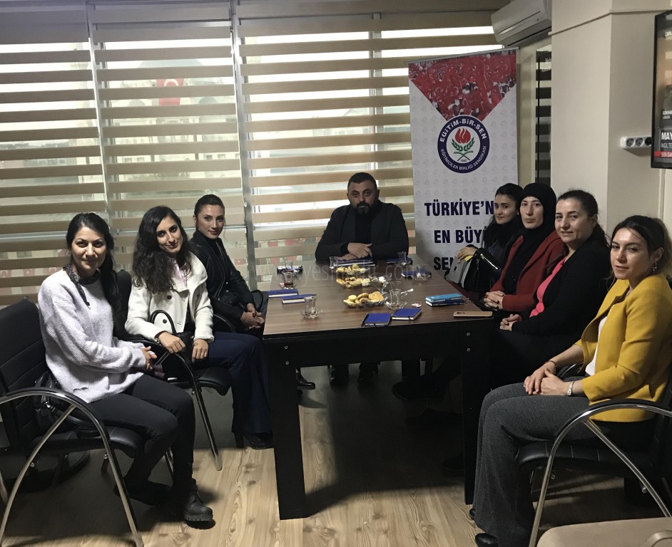 Eğitim-Bir-Sen Kadınlar Komisyonu Harekete Geçti