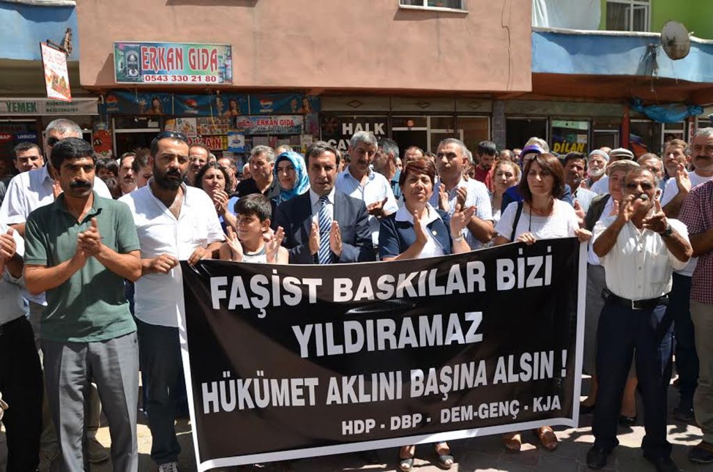 Gözaltılar protesto edildi