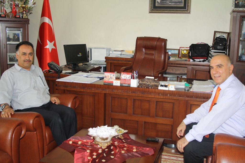 Iğdır İl Emniyet Müdürü Selçuk Kızılaydan Iğdır Üniversitesine Ziyaret