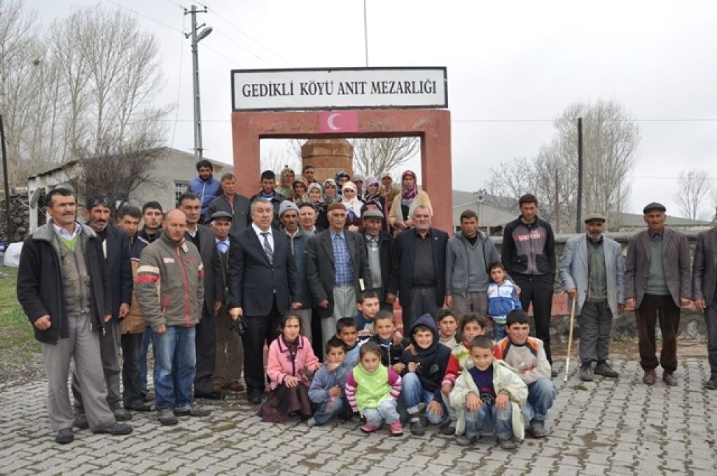 Ermenilerin Katlettiği Gedikli Şehitleri Anıldı