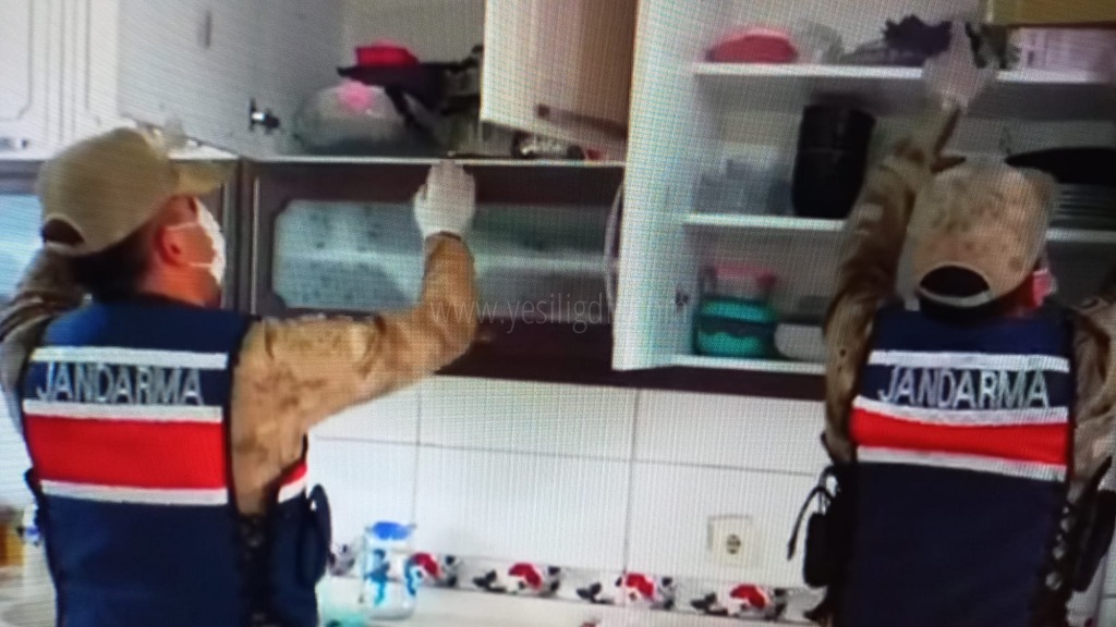 Iğdır'da 66 bin 300 lira sahte para ele geçirildi
