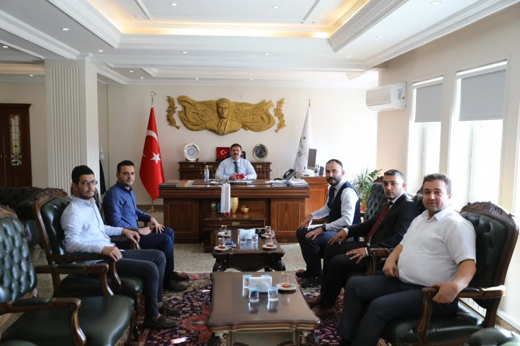 Türk Kızılayından Vali Sarıibrahim'e Ziyaret