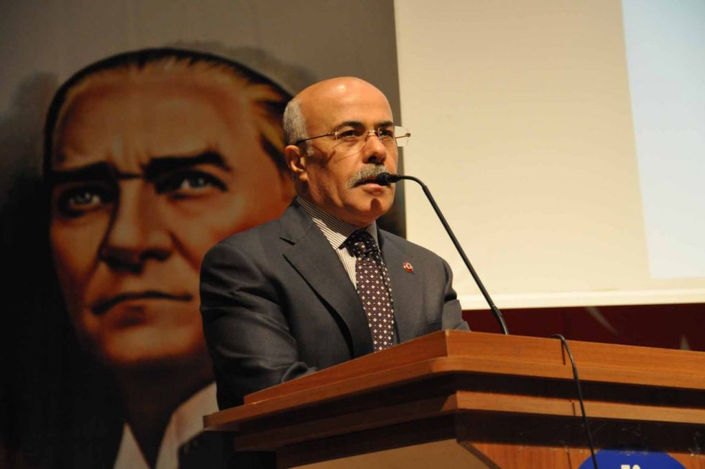 Vali PekTek Güç Var Oda Devletin Gücüdür