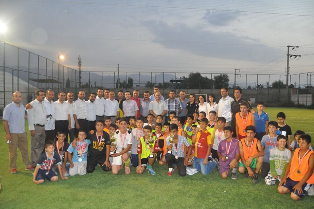 Iğdırda Yaz Kuran Kursları Turnuvası Sona Erdi