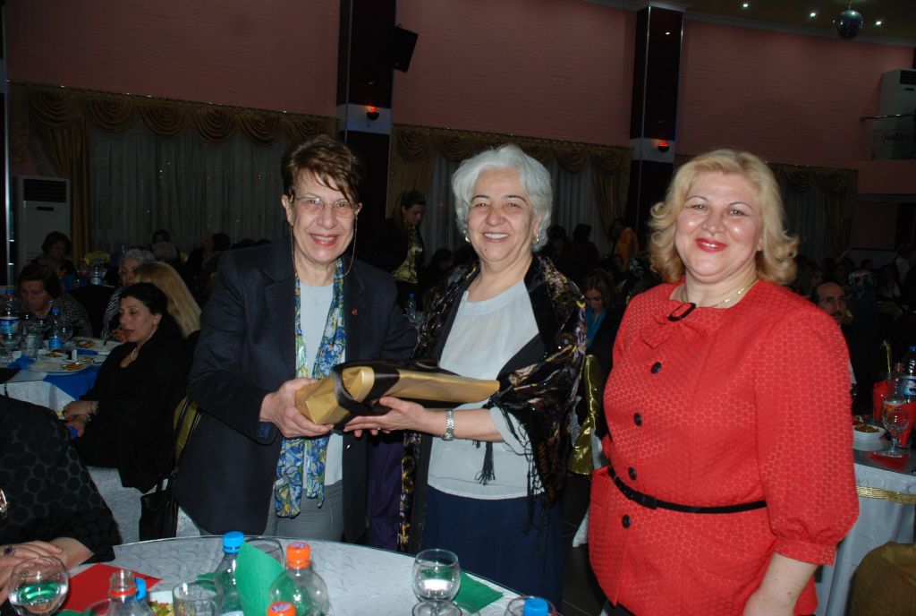 8 Mart Dünya Kadınlar Günü Gala Gecesi Yapıldı