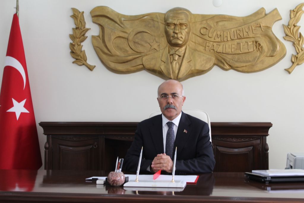 Vali Ahmet Pek'in 30 Ağustos Zafer Bayramı ve TSK Günü Kutlama Mesajı
