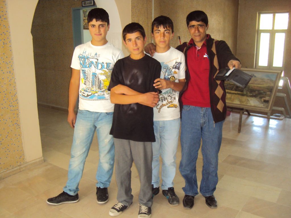 Tuzlucalı Gençlerden Örnek Davranış