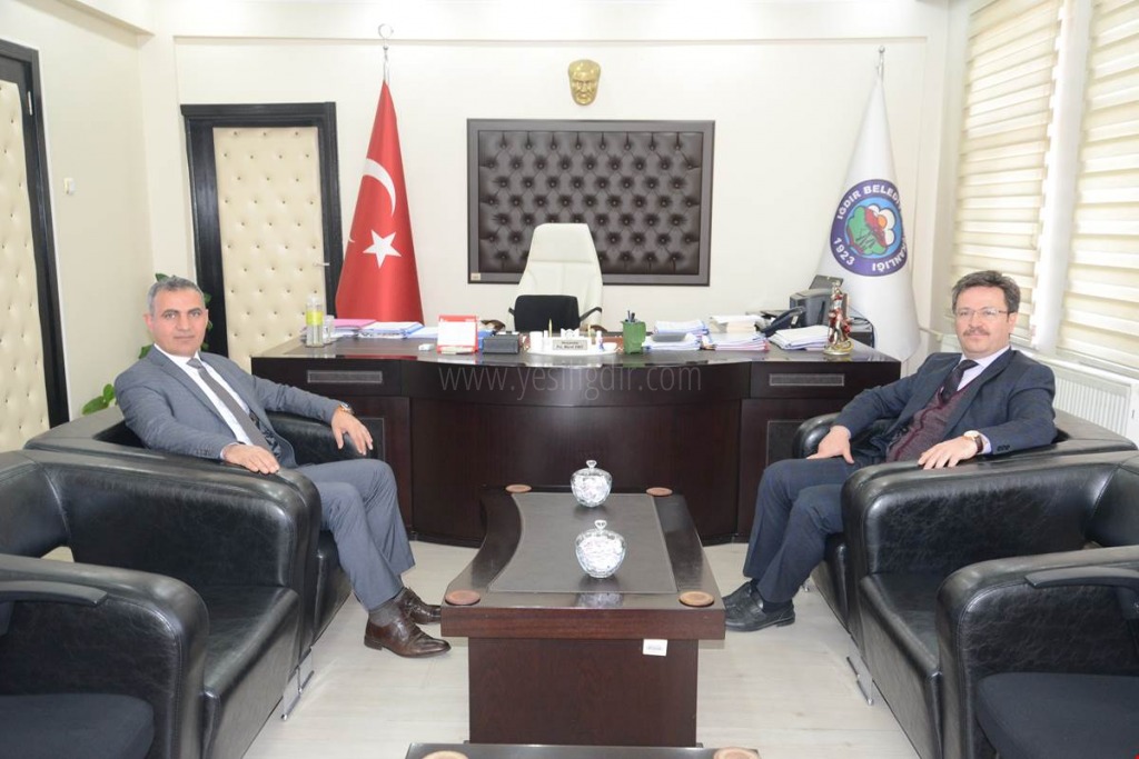 VALİ ENVER ÜNLÜ IĞDIR BELEDİYE BAŞKANLIĞINI ZİYARET ETTİ