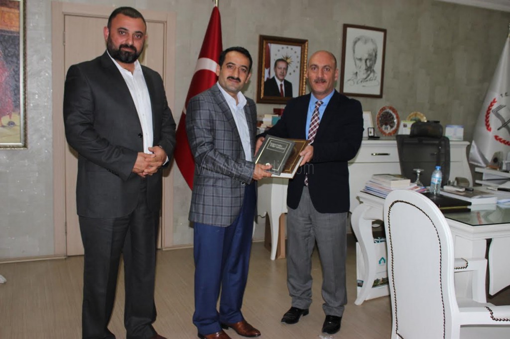 EĞİTİM-BİR-SEN GENEL BAŞKAN YARDIMCISI RAMAZAN ÇAKIRCI MİLLİ EĞİTİM MÜDÜRÜ HAKAN CIRITI ZİYARET ETTİ
