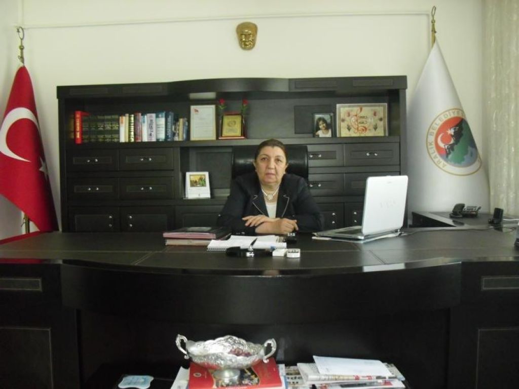 Belediye Başkanı Hanım Turan'dan Bayram Mesajı