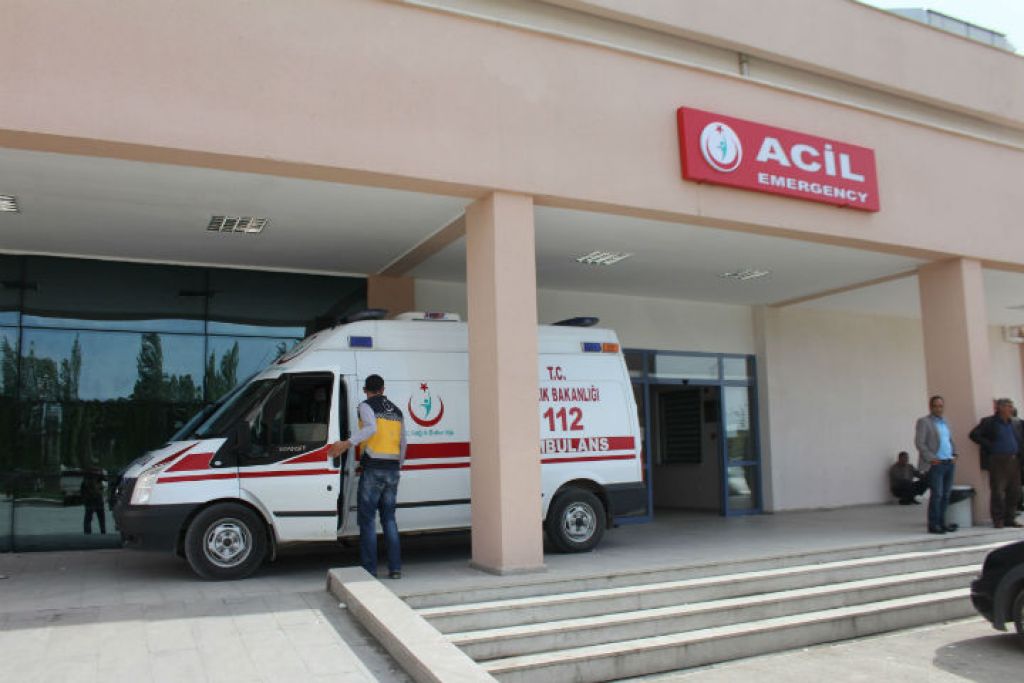 Kerpiç Evin Çatısı Çöktü