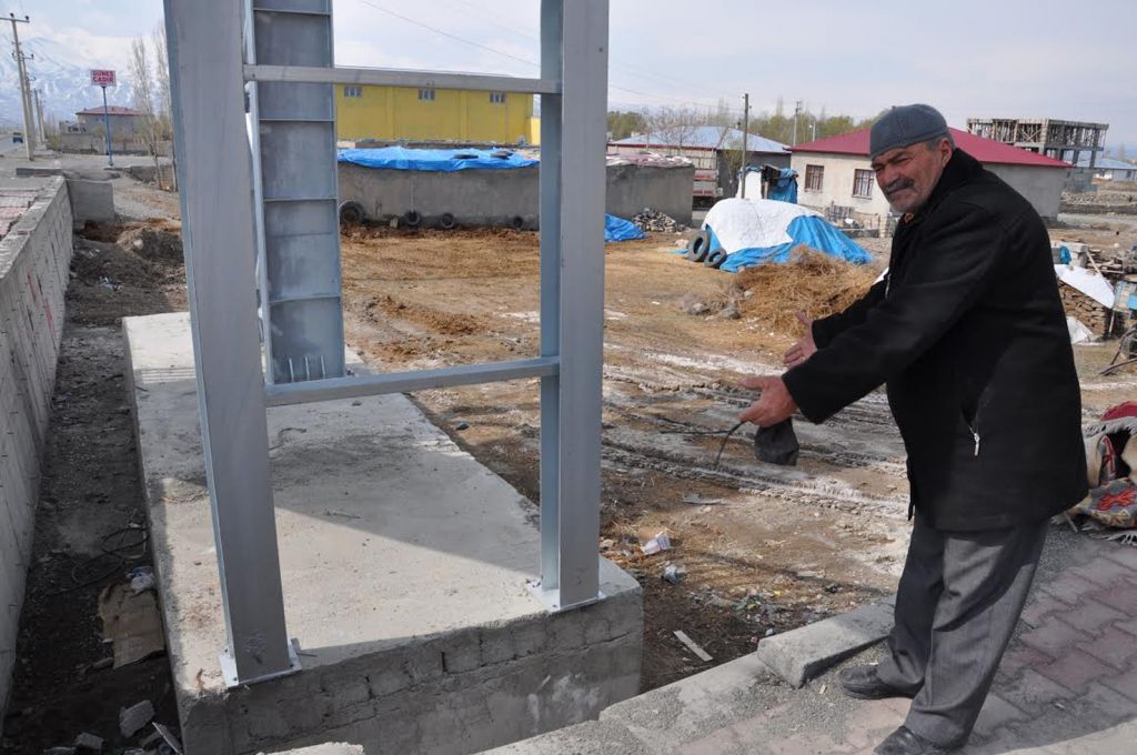 Yaya Üst Geçitine Tepki