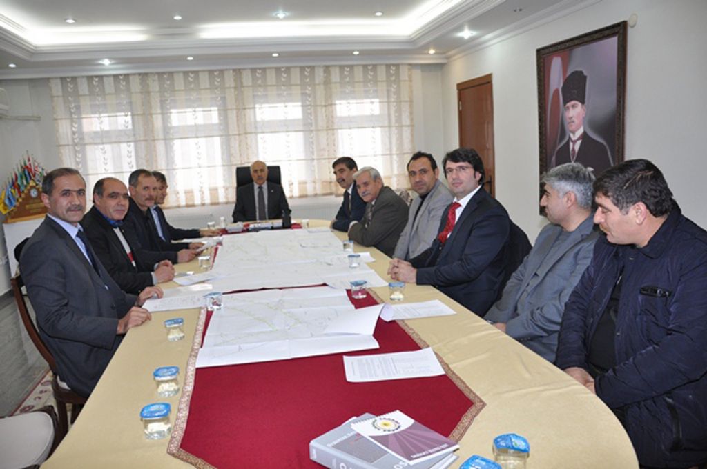 OSB 2013 Yılı Son Toplantısı Vali Ahmet  Pek'in Başkanlığında Gerçekleştirildi