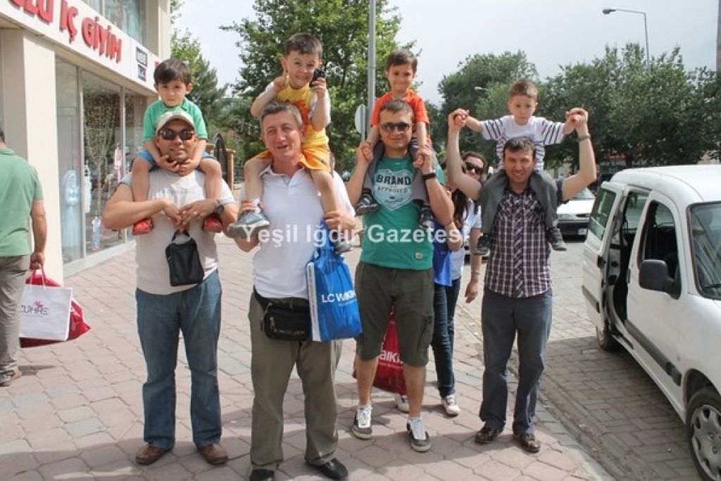 Minik Çocukların Haftasonu Keyfi