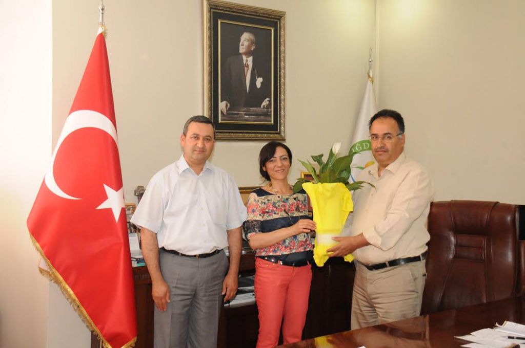 Eğitimci Yazar Ve Şairlerden Rektör Yılmaza Ziyaret