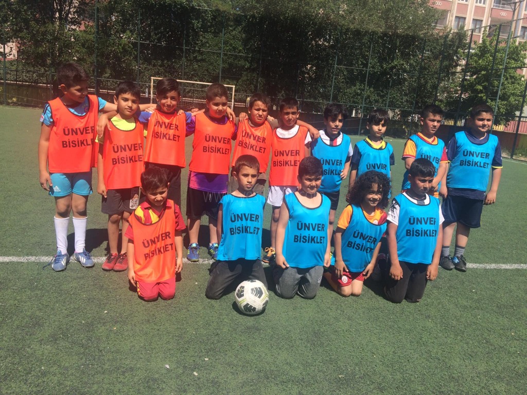 Ünver Bisikletten Iğdır Spor Alt Yapısına Destek