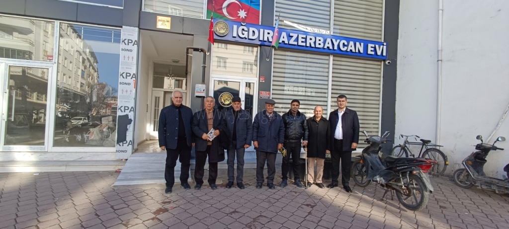 NAHÇIVANLI ŞEHİT AİLLERİNDEN AZERBAYCAN KÜLTÜR EVİNE ZİYARET