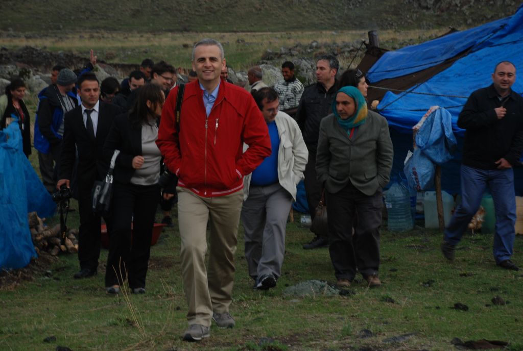 Akademisyenler Nuh'un Çiçeklerini Yerinde İncelediler