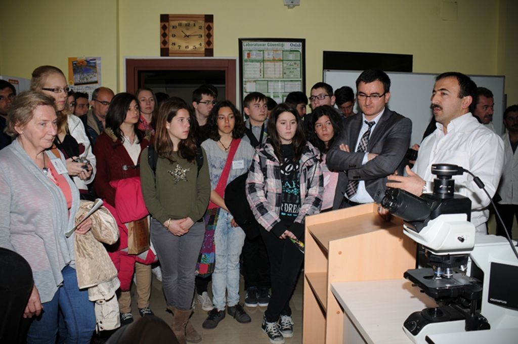 Ereasmus İstilacı Yabancı Türlerin Doğaya Etkisi-Zararı Projesi