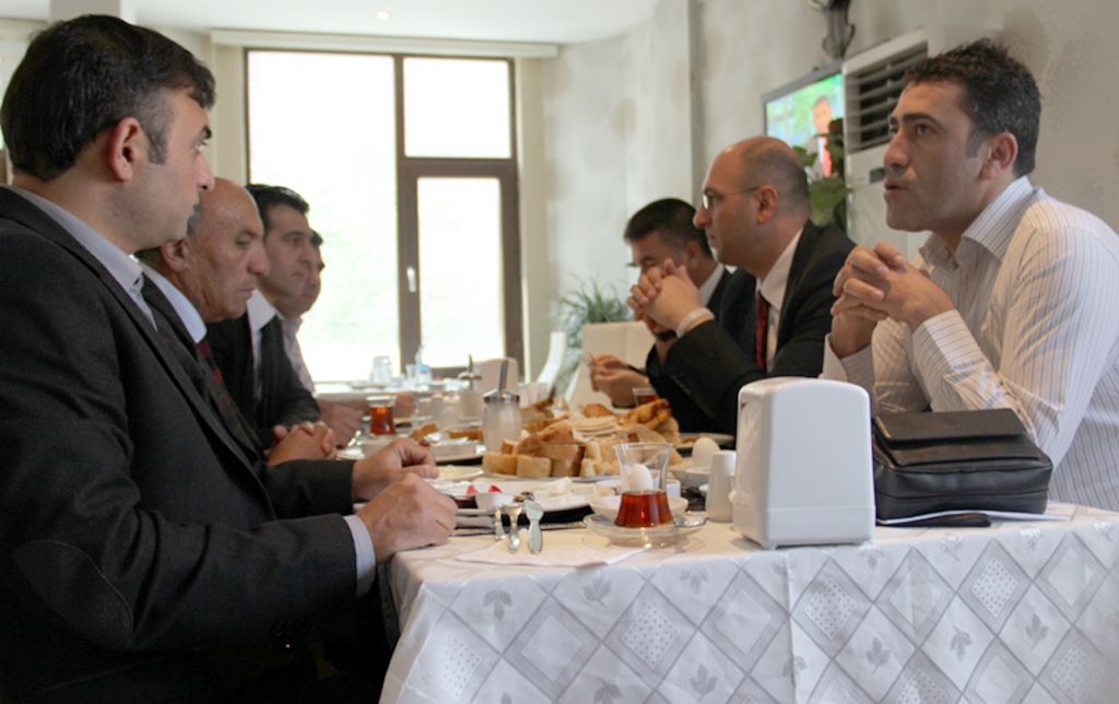 Milli Eğitim Müdürü Dinçer Ateş Sendika Temsilcileriyle Toplantı Yaptı
