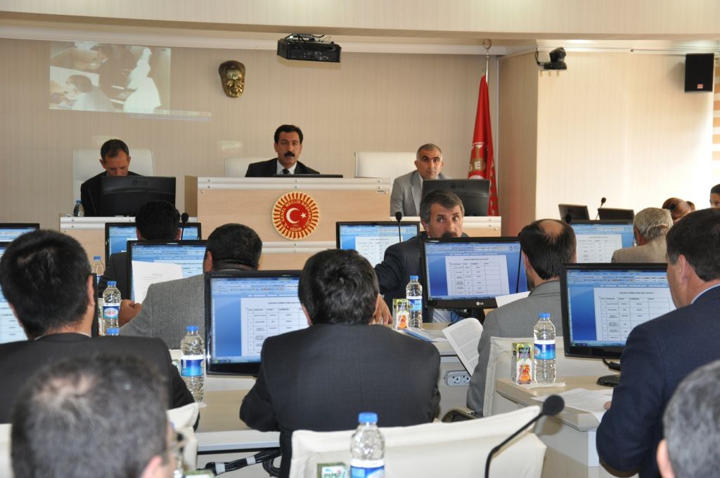 İl Özel İdaresi'nin 2012 Yılı Kesin Hesabı Oy Birliği ile Kabul Edildi
