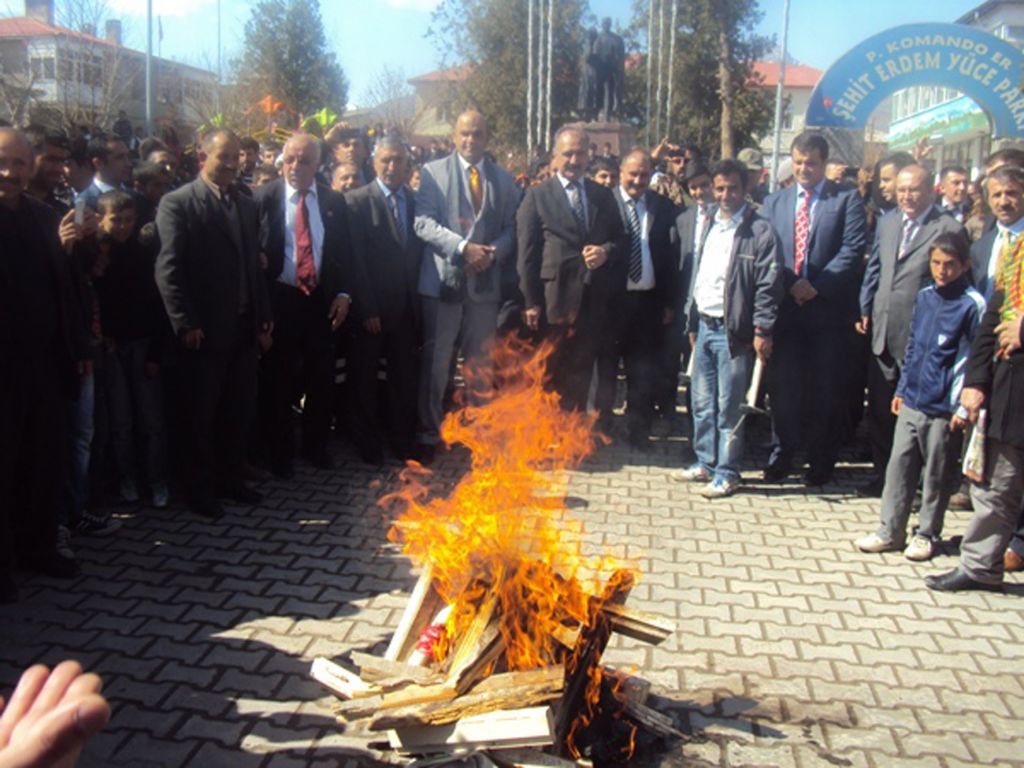 Tuzluca'da Nevruz Coşkuyla Kutlandı