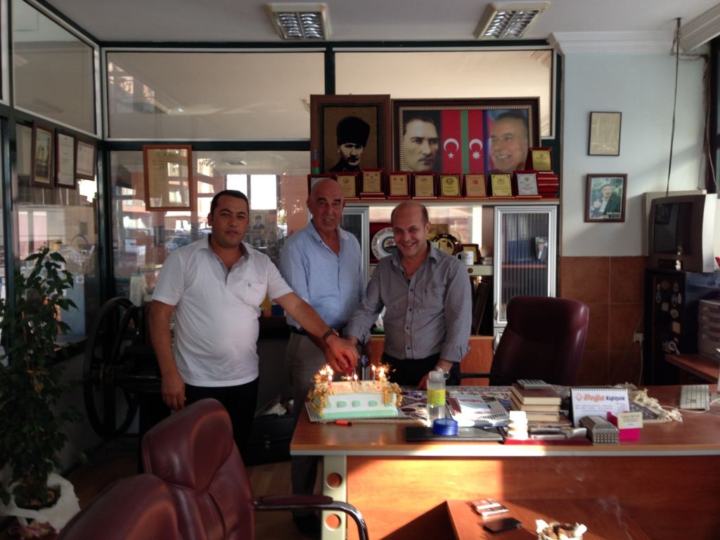 İşadamı Kurban Çeçen 60 yılımızı kutladı