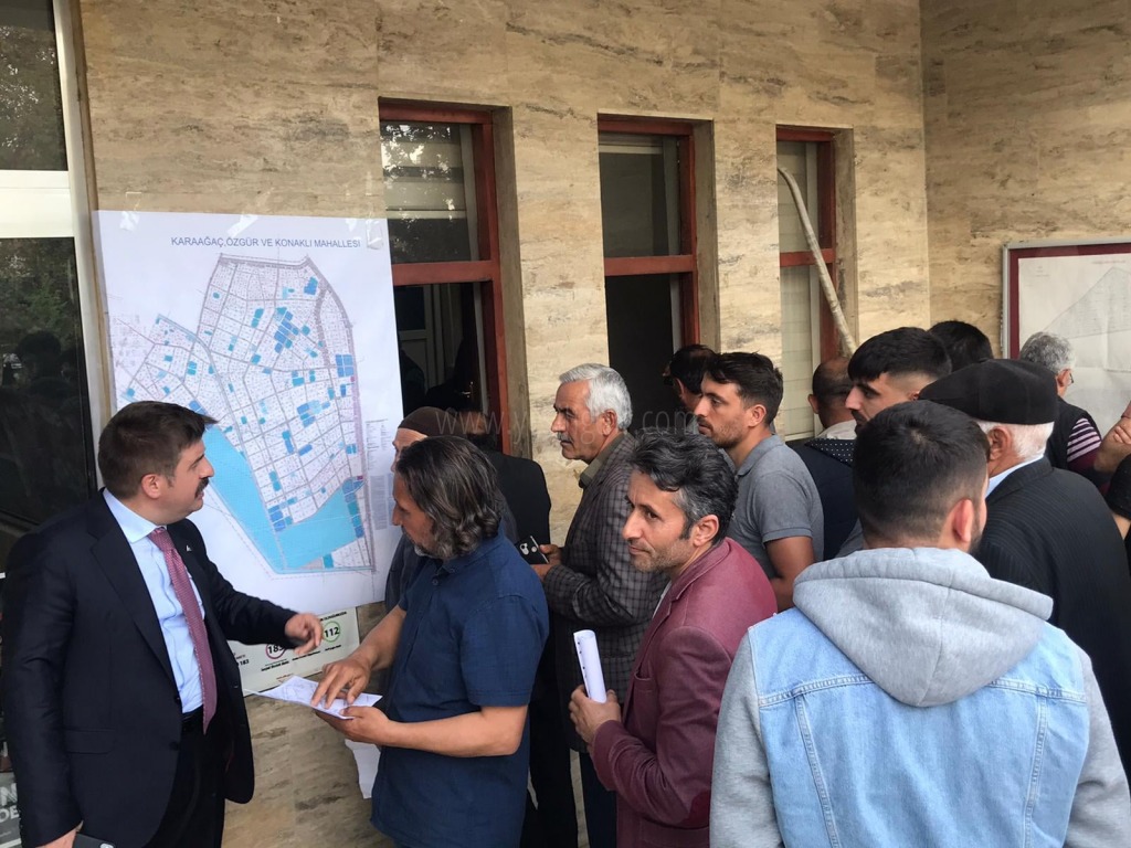 ValiBelediye Başkan V H Engin Sarıibrahim imar planı hakkında bilgi verdi