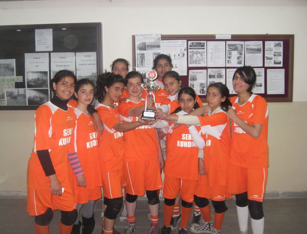 Voleybolcuların Büyük Başarısı