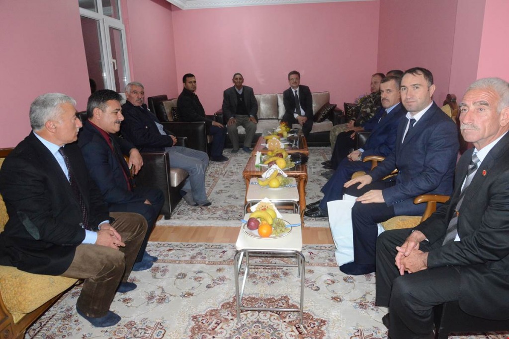 VALİ ENVER ÜNLÜ ŞEHİT AİLESİNİ ZİYARET ETTİ