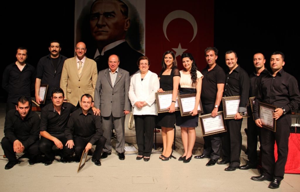 Müzisyen Öğretmenlerden Yılsonu Konseri