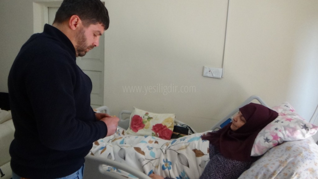 12 YILDIR YATAĞA BAĞLI YAŞAYAN KADIN YÜRÜMEK İSTİYOR