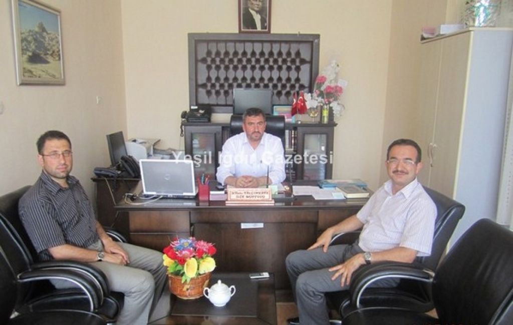 İl Müftüsü Cüneyt Kulaz dan Tuzluca İlçe Müftüsüne Tebrik Ziyareti