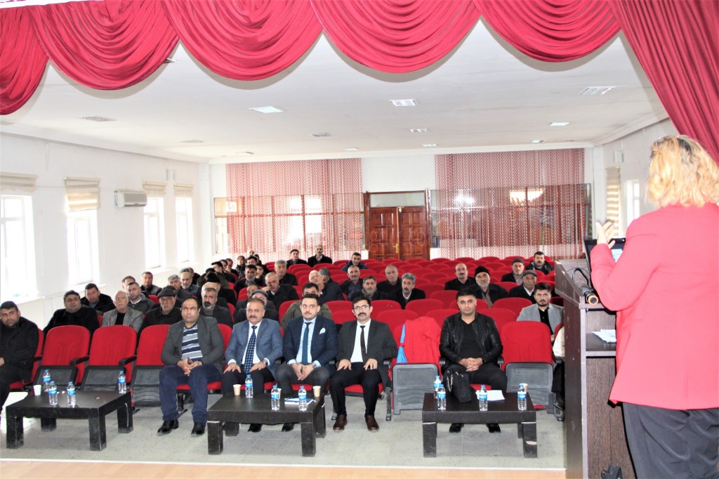 ÖZKAN YOLCU ARALIK İLÇEMİZDE BİLGİLENDİRME TOPLANTISI YAPTI